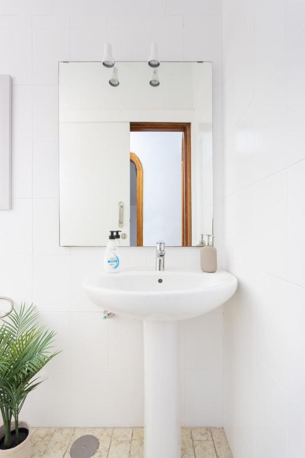 Eden Rentals 105 Surfy Stylish Bed&Coffee Room Granadilla De Abona Eksteriør billede